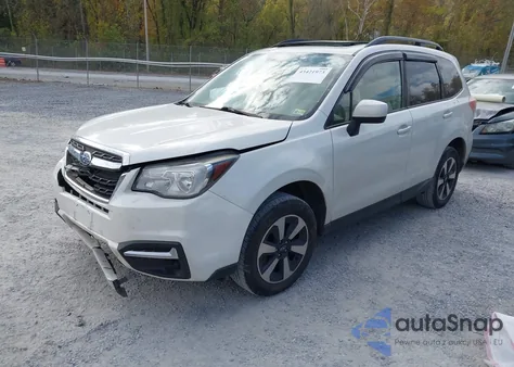 2017 Subaru Forester 2.5I Premium z USA, uszkodzony, nr VIN JF2SJAEC1HH594756